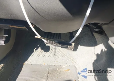 2004 Mercury Grand Marquis Ls z USA, uszkodzony, nr VIN 2MEFM75W34X646238